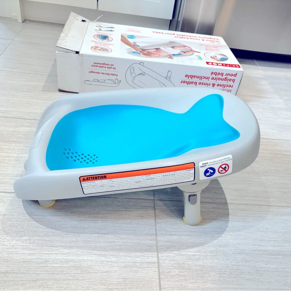 Skip Hop Moby Recline and Rinse Bather